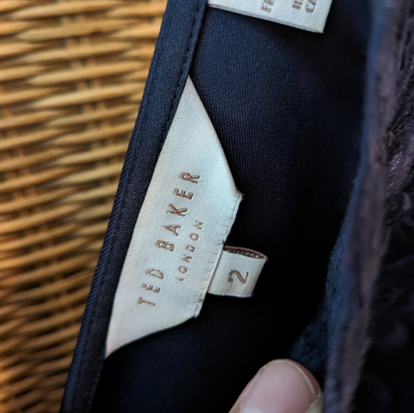 Ted baker dress sz 2 EUC - Picture 2 of 3